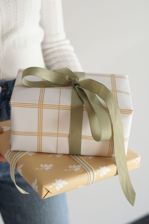 Linden Plaid Wrapping Paper in Natural For Sale - Image 2