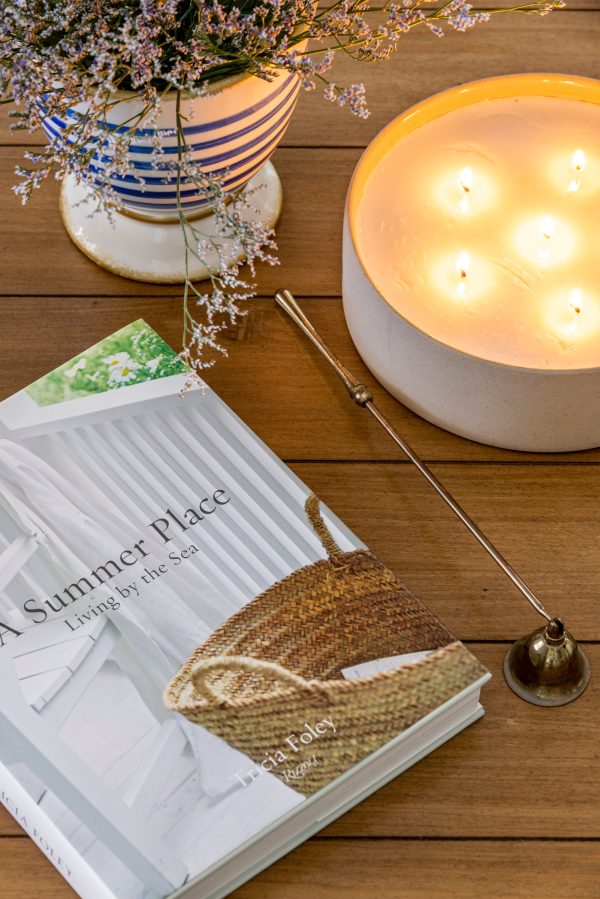 A Summer Place: Living By the Sea Online - Image 2