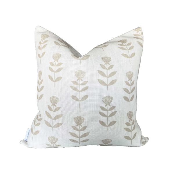 Madison Floral Pillow in Natural Fashion